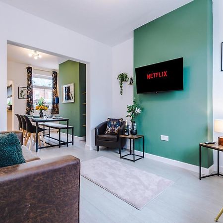 Stunning 3-Bed Home In Nantwich By 53 Degrees Property - Amazing Location, Ideal For Groups - Sleeps 6 Eksteriør billede