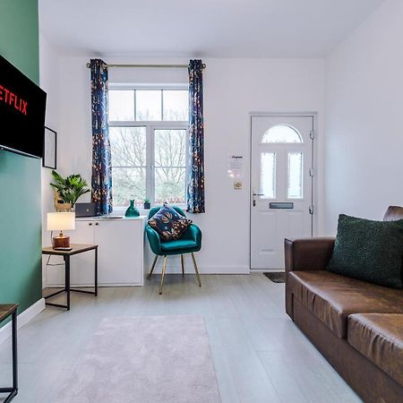 Stunning 3-Bed Home In Nantwich By 53 Degrees Property - Amazing Location, Ideal For Groups - Sleeps 6 Eksteriør billede